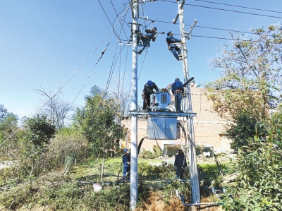 国网伊川县供电公司：抢修人员工作近30个小时保供电